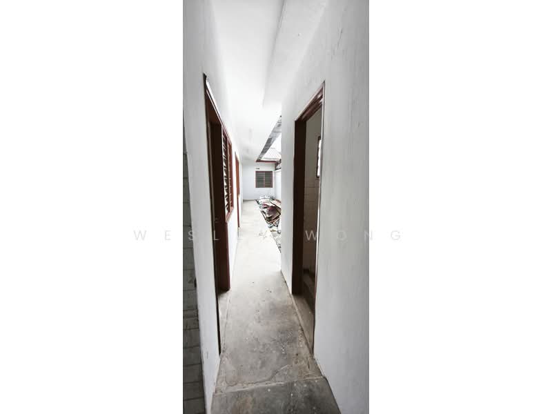 Office for Rent in Taman Midah (Cheras) - Wesley Wong - Corridor - PropertyGuru.com.my