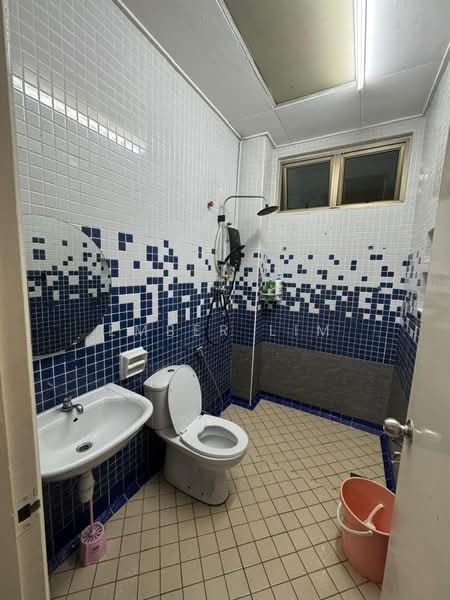Terraced House for Rent in Johor Bahru (Johor) - Ember Lim - Bathroom - PropertyGuru.com.my