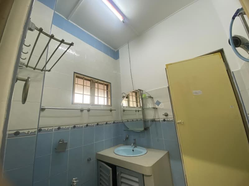 Rumah Teres 2 Tingkat untuk Dijual di BANDAR PUCHONG JAYA (Puchong) - Sky Wong - Bathroom - PropertyGuru.com.my