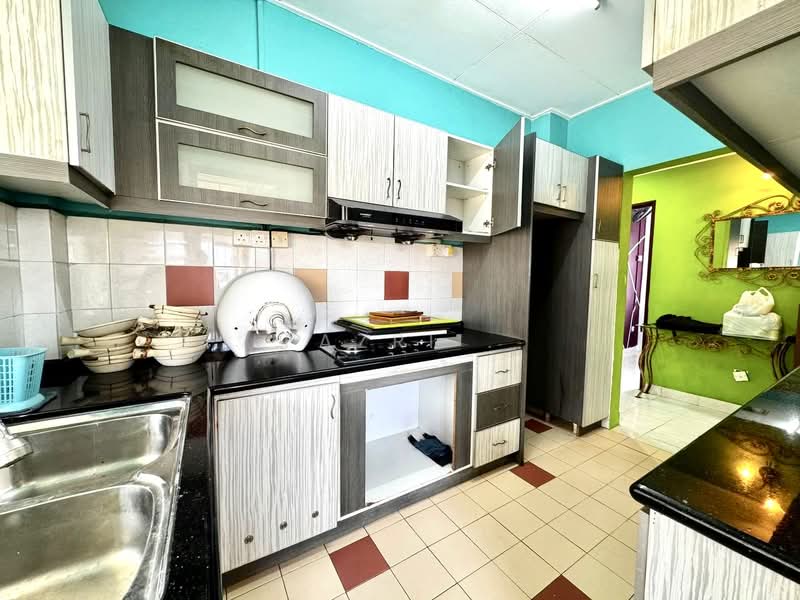 Apartment for Sale at Pangsapuri Carlina - Fazri . - PropertyGuru.com.my