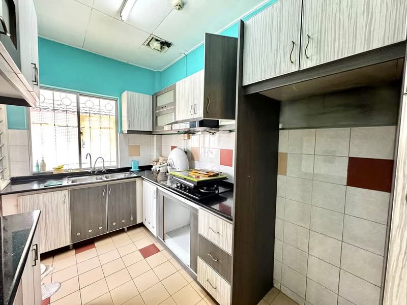 Apartment for Sale at Pangsapuri Carlina - Fazri . - PropertyGuru.com.my