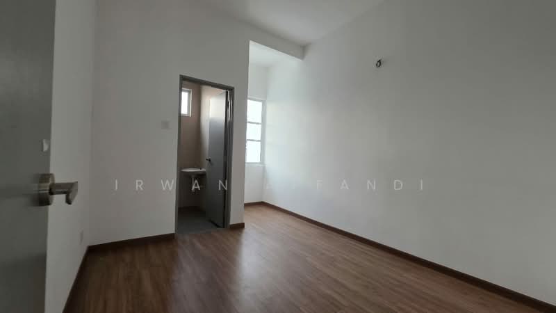 2-storey Terraced House for Sale in Bandar Saujana Putra (Tanjong Duabelas) - Irwan Affandi - Interior - PropertyGuru.com.my