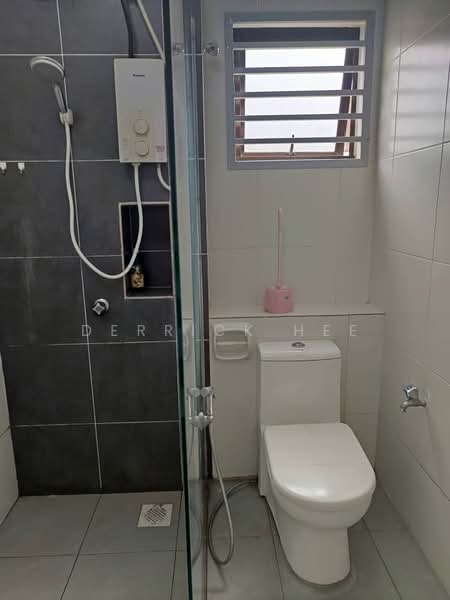 2-storey Terraced House for Rent in Semenyih (Selangor) - Derrick Hee - Bathroom - PropertyGuru.com.my