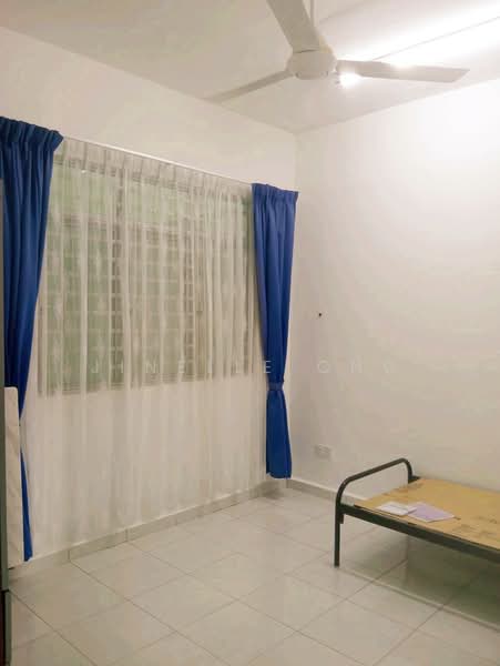 Apartment for Rent at The Rise Collection 3 - Jinelle Ong - Bedroom - PropertyGuru.com.my