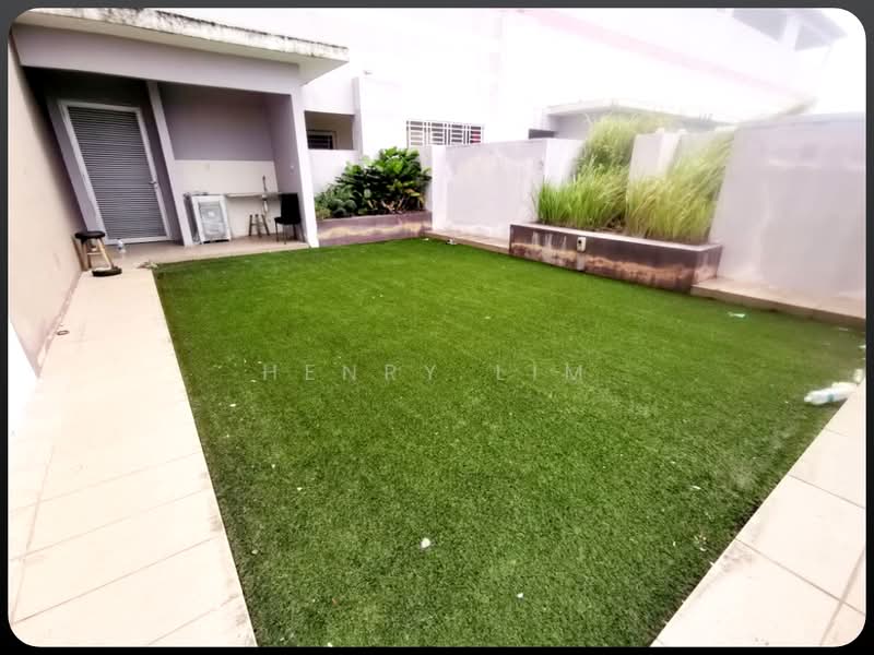 Service Residence for Rent at Platinum Lake PV 21 - Henry Lim - Exterior - PropertyGuru.com.my