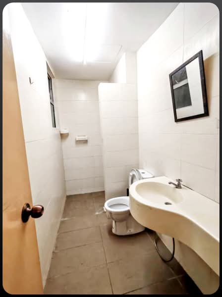 Service Residence for Rent at Platinum Lake PV 21 - Henry Lim - Bathroom - PropertyGuru.com.my