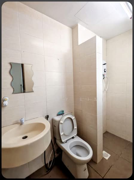 Service Residence for Rent at Platinum Lake PV 21 - Henry Lim - Bathroom - PropertyGuru.com.my