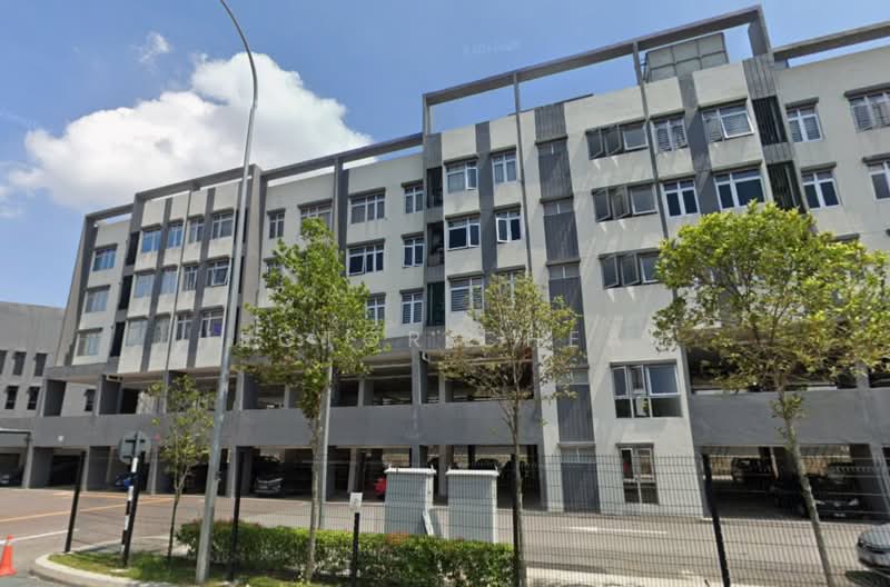 Townhouse for Sale in Seri Kembangan (Selangor) - Hector Cheah - Exterior - PropertyGuru.com.my