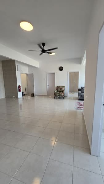 Kondominium untuk Disewa di Residensi Adelia 4 - Derrick Hee - Living Room - PropertyGuru.com.my