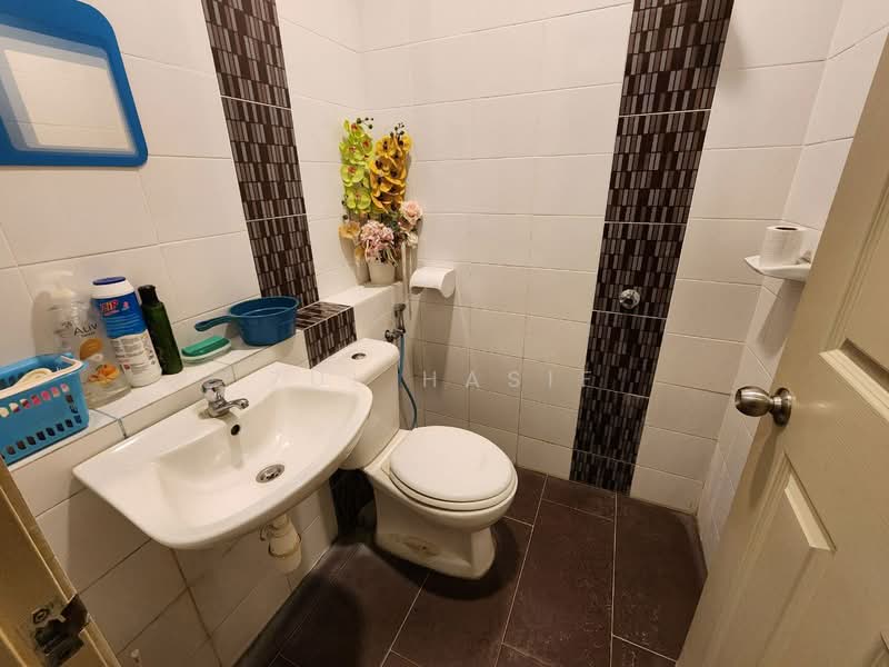 Rumah Berkembar untuk Dijual di Bangi (Selangor) - Zul Hasif - PropertyGuru.com.my