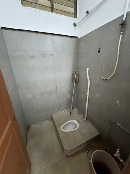 Factory for Rent in Taman Selesa Jaya (Iskandar Puteri (Nusajaya)) - Marvin Lim - Bathroom - PropertyGuru.com.my