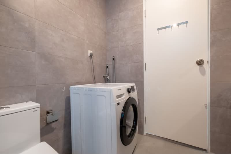 Service Residence for Sale at Cubic Botanical - Johnny Tan - Bathroom - PropertyGuru.com.my
