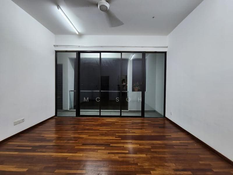 2.5-storey Terraced House for Sale in Setia Utama (Setia Alam) - MC Soh - Living Room - PropertyGuru.com.my