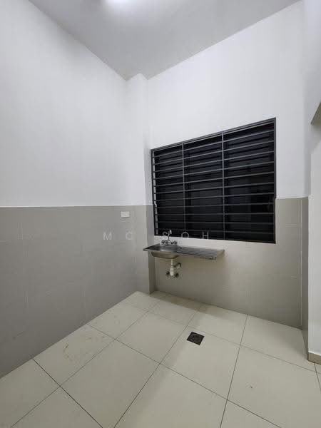 3-storey Terraced House for Sale in Setia Alam (Selangor) - MC Soh - Kitchen - PropertyGuru.com.my