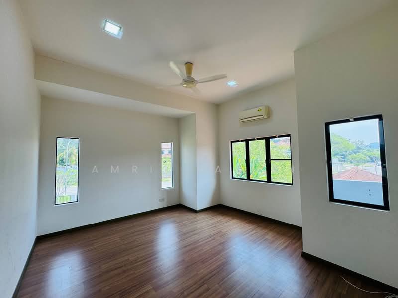 Rumah Teres 2 Tingkat untuk Dijual di Cahaya Spk (Shah Alam) - Amril Najmin - PropertyGuru.com.my
