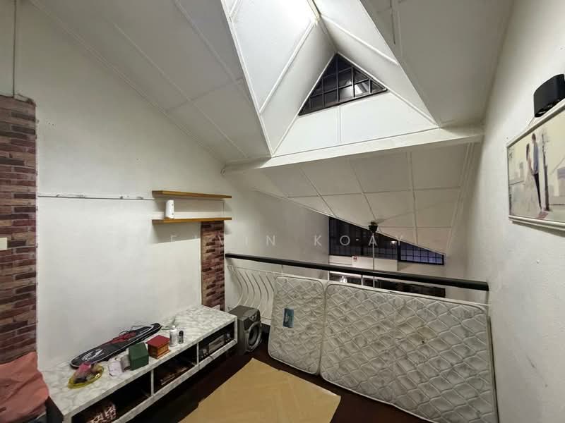 1.5-storey Terraced House for Sale in Taman Molek (Johor Bahru) - Kelvin Koay - Interior - PropertyGuru.com.my