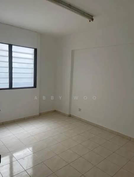 Rumah Flat untuk Disewa di Green Garden - Abby Woo - Interior - PropertyGuru.com.my