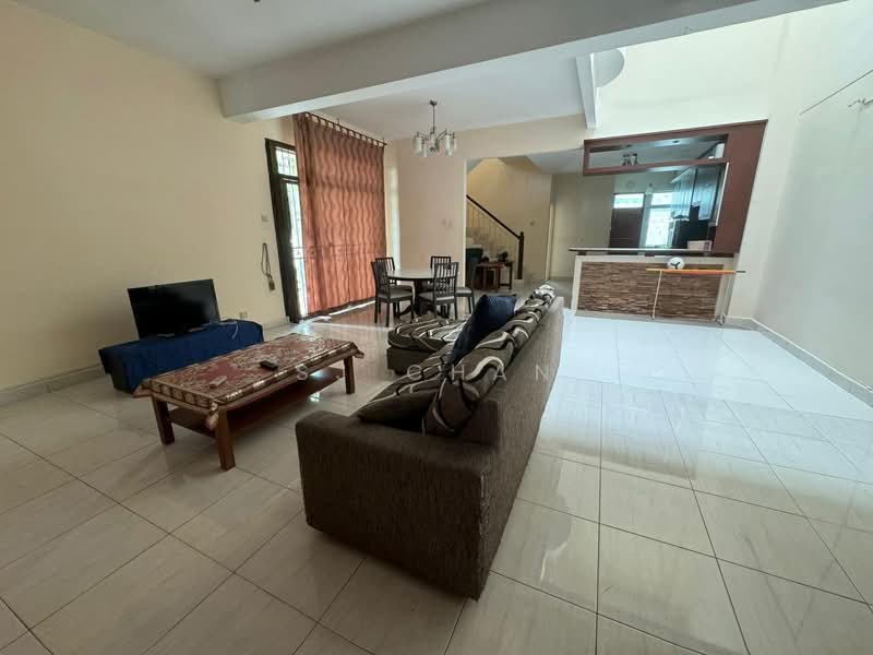 Rumah Teres 2 Tingkat untuk Disewa di Austin Perdana (Tebrau) - SJ CHAN - Living Room - PropertyGuru.com.my