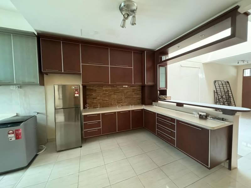 Rumah Teres 2 Tingkat untuk Disewa di Austin Perdana (Tebrau) - SJ CHAN - PropertyGuru.com.my