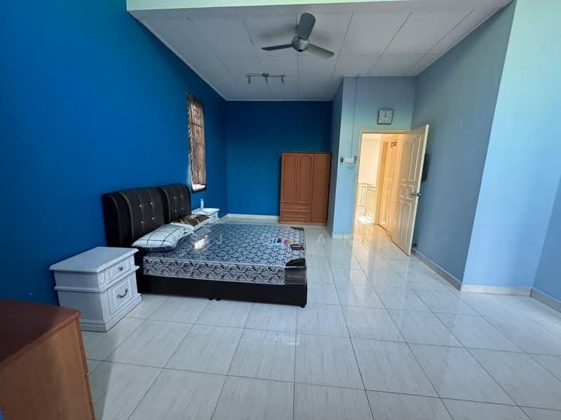 Rumah Teres 2 Tingkat untuk Disewa di Austin Perdana (Tebrau) - SJ CHAN - PropertyGuru.com.my