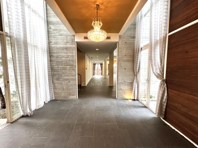 Bungalow House for Sale in Dataran Ara Damansara (Ara Damansara) - Vincent Liaw - Entrance - PropertyGuru.com.my