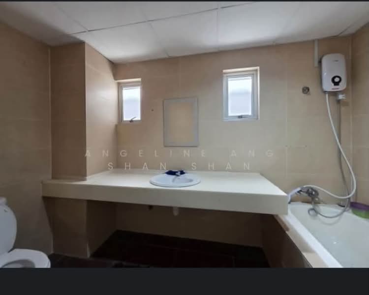 Service Residence for Sale at Main Place Residence - Shan Shan - Bathroom - PropertyGuru.com.my