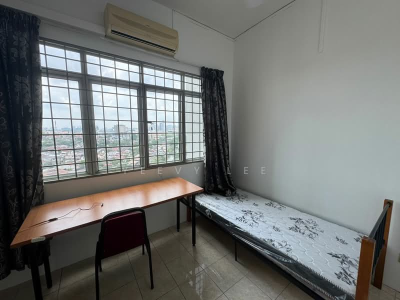 Servis Apartment untuk Disewa di Millennium Place @ Millennium Square - Yeevy Lee - Bedroom - PropertyGuru.com.my