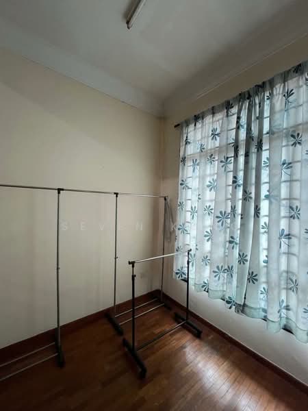 2-storey Terraced House for Sale in Taman Perling (Perling) - Seven Kong - Interior - PropertyGuru.com.my