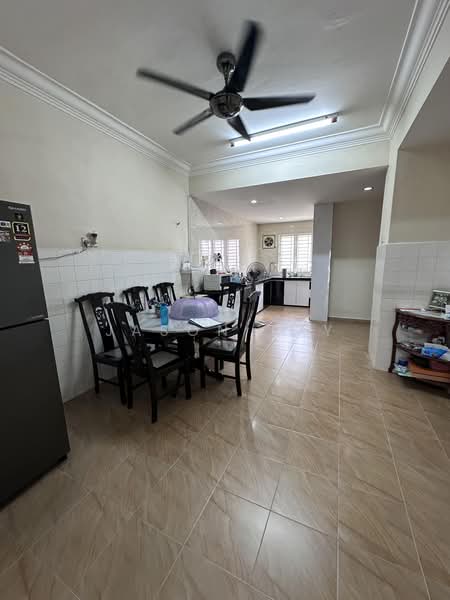 2-storey Terraced House for Sale in Taman Cheng Perdana (Cheng) - Jason Tay - Dining Room - PropertyGuru.com.my