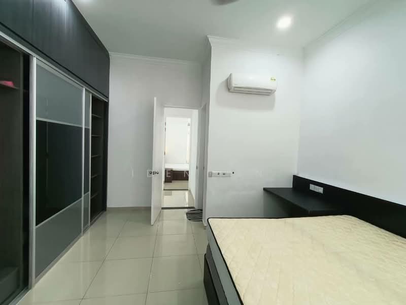 Rumah Teres 2 Tingkat untuk Dijual di Kota Masai (Pasir Gudang) - Iden Tan - Bedroom - PropertyGuru.com.my