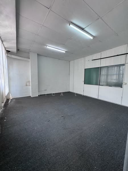 Factory for Rent in Jalan Klang Lama (Old Klang Road) (Kuala Lumpur) - Erica Law - Interior - PropertyGuru.com.my