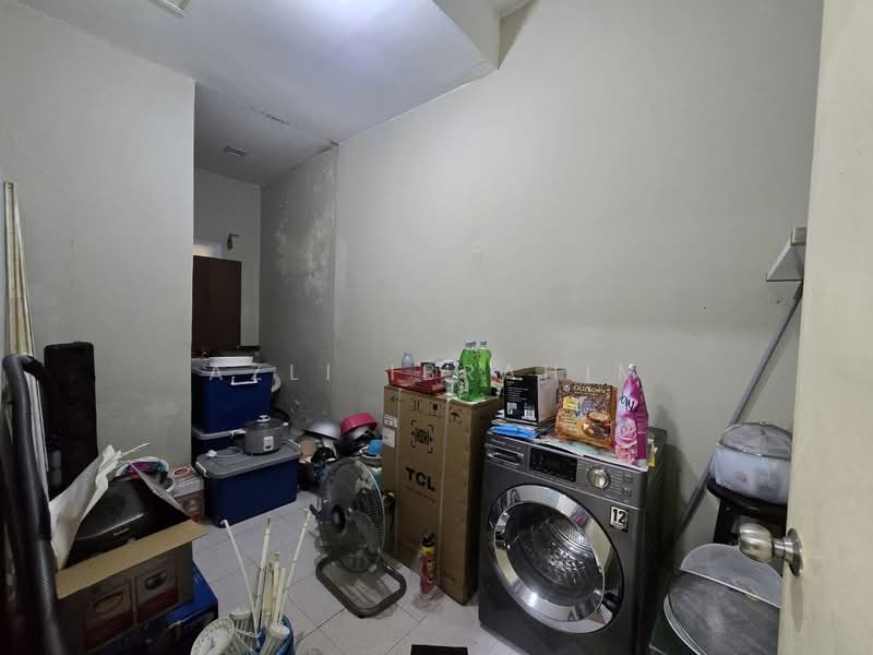 Rumah Teres 2 Tingkat untuk Dijual di Seksyen 23 (Shah Alam) - Azli Ibrahim - Interior - PropertyGuru.com.my