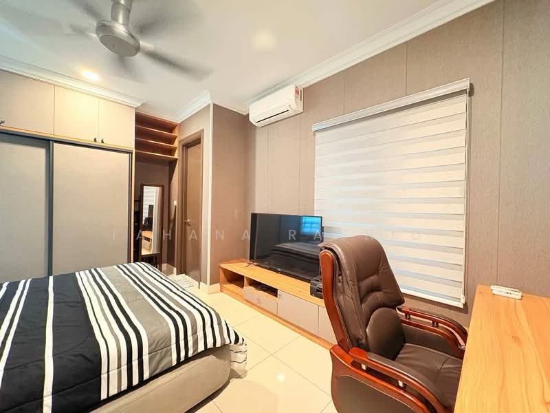 Rumah Teres 2.5-Tingkat untuk Dijual di Cyberjaya (Selangor) - Fahana Rashid - Bedroom - PropertyGuru.com.my