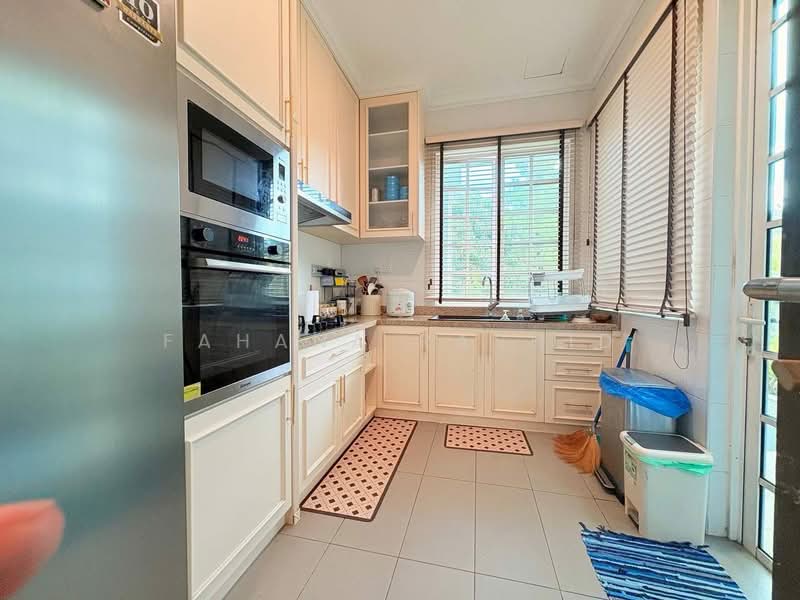 Rumah Teres 2.5-Tingkat untuk Dijual di Cyberjaya (Selangor) - Fahana Rashid - Kitchen - PropertyGuru.com.my