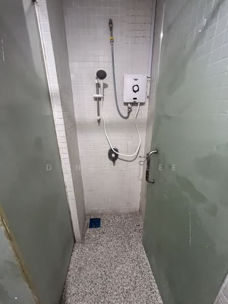 Kondominium untuk Disewa di 10 Semantan Suites - Duncan Lee - Bathroom - PropertyGuru.com.my