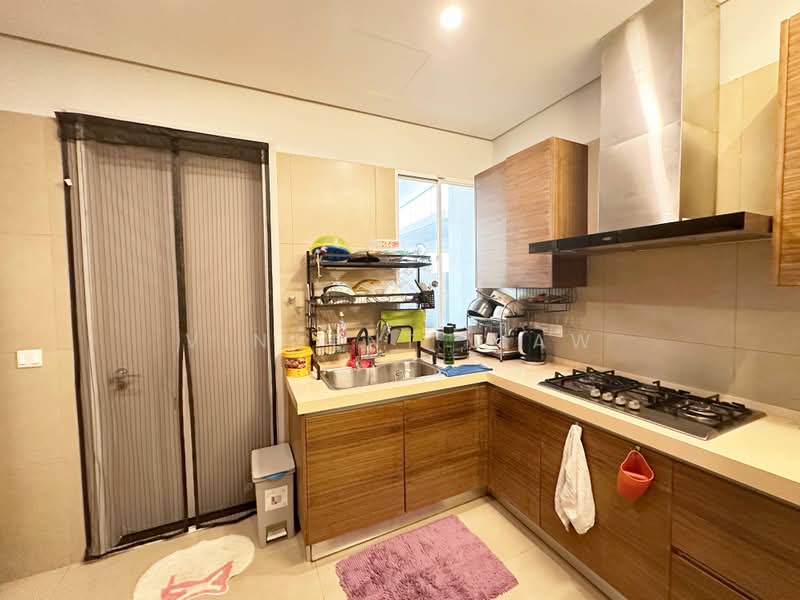 Semi-Detached House for Sale in Ara Damansara (Selangor) - Vincent Liaw - Kitchen - PropertyGuru.com.my