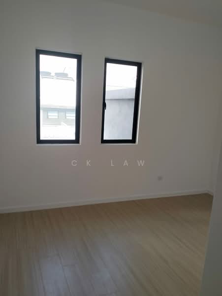 1.5-storey Terraced House for Sale in Taman Akasia (Semenyih) - CK Law - Interior - PropertyGuru.com.my