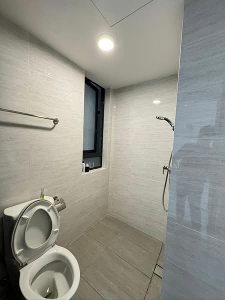 Service Residence for Rent at Baron Residence @ Lake City - Yi Jun Cham - Bathroom - PropertyGuru.com.my