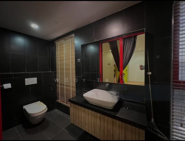 3-storey Terraced House for Sale in Bangsar (Kuala Lumpur) - Wooi Tatt - Bathroom - PropertyGuru.com.my