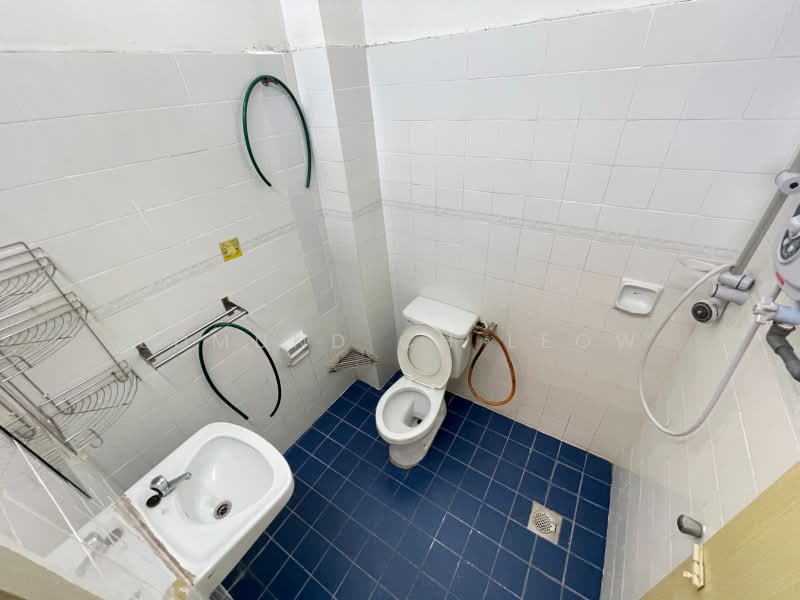 Rumah Teres 2 Tingkat untuk Dijual di Selayang (Selangor) - Edmund CH Leow - Bathroom - PropertyGuru.com.my