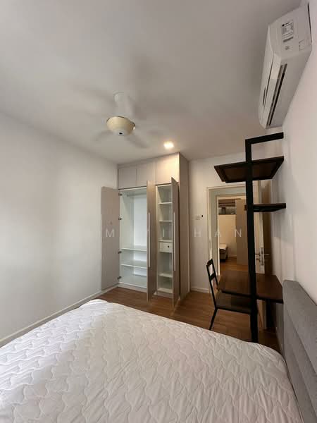Condominium for Rent at Lakefront Residence - Yam Yi Han - Bedroom - PropertyGuru.com.my