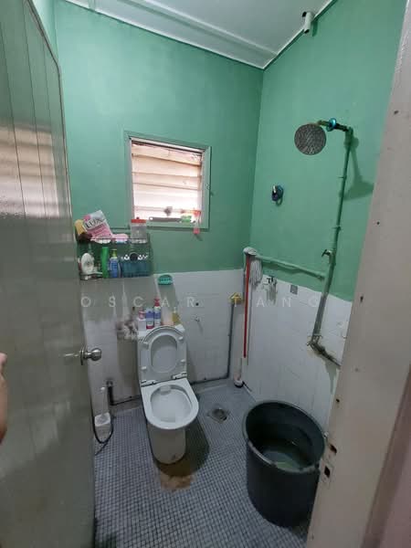 Rumah Teres 1 Tingkat untuk Dijual di Taman Cheras Perdana (Cheras) - Oscar Tang - Bathroom - PropertyGuru.com.my