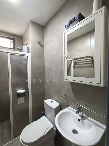 Servis Apartment untuk Disewa di KL Traders Square - Bryan Lee - Bathroom - PropertyGuru.com.my