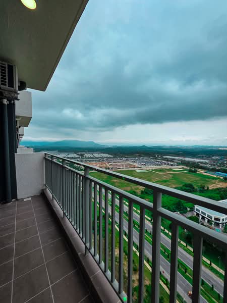 Flat for Rent at RESIDENSI SELANGORKU OLEANDER - Sam Hew - Balcony - PropertyGuru.com.my