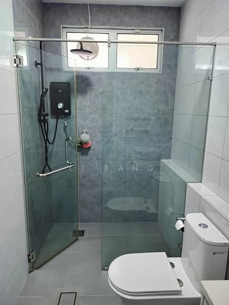 Rumah Teres 2-Tingkat untuk Dijual di Teluk Kumbar (Penang) - Li Fang - Bathroom - PropertyGuru.com.my