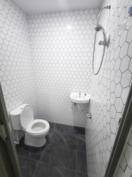 Terraced House for Sale in Taman Damai Jaya (Skudai) - Grace Cheong - Bathroom - PropertyGuru.com.my