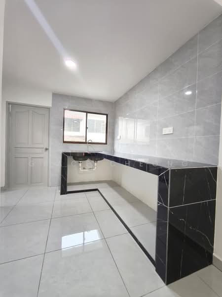Terraced House for Sale in Taman Damai Jaya (Skudai) - Grace Cheong - Kitchen - PropertyGuru.com.my