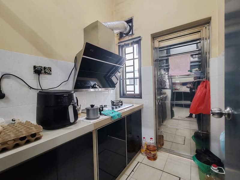 Rumah Teres 2 Tingkat untuk Dijual di Bukit Indah (Iskandar Puteri (Nusajaya)) - Annie Low - Kitchen - PropertyGuru.com.my