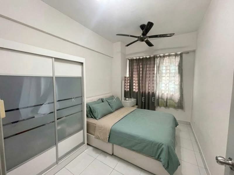 Servis Apartment untuk Dijual di Main Place Residence - Kenix Lee - Bedroom - PropertyGuru.com.my