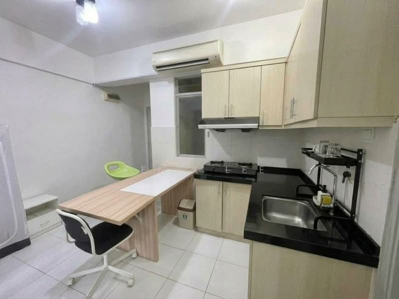 Servis Apartment untuk Dijual di Main Place Residence - Kenix Lee - Kitchen - PropertyGuru.com.my